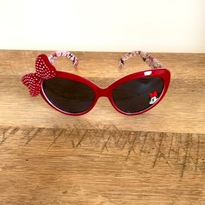 Minnie Mouse sunglasses